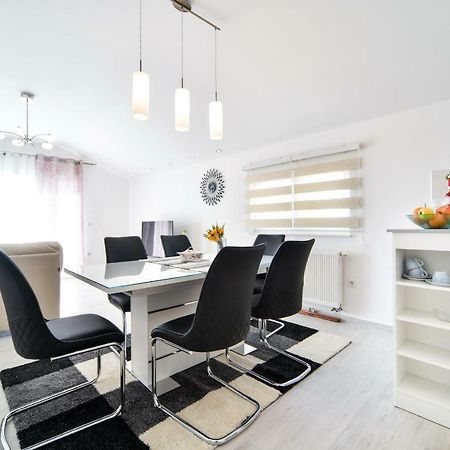 Apartman Novokmet-Crno 外观 照片